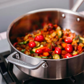 Alma Kitchenware – Kjøkkenbatteri i rustfritt stål, 19 deler